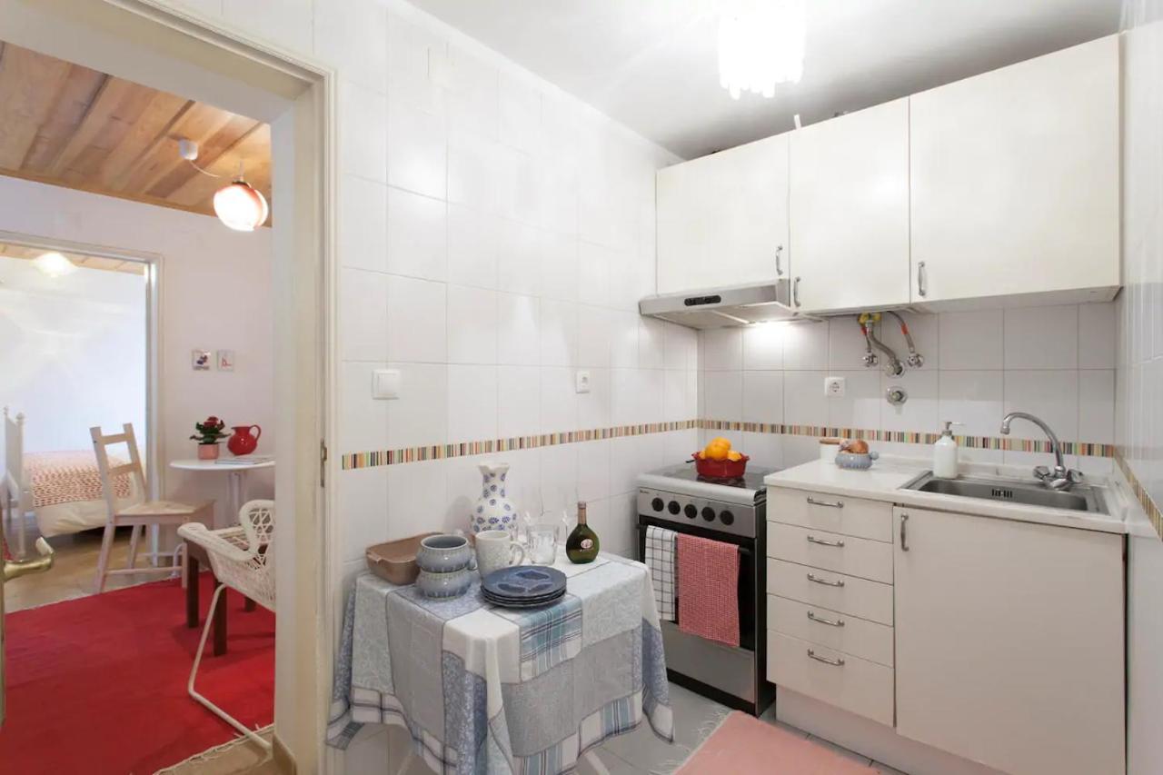 Alfama Charming Apt With 2 Free Bikes By Timecooler Lisboa المظهر الخارجي الصورة