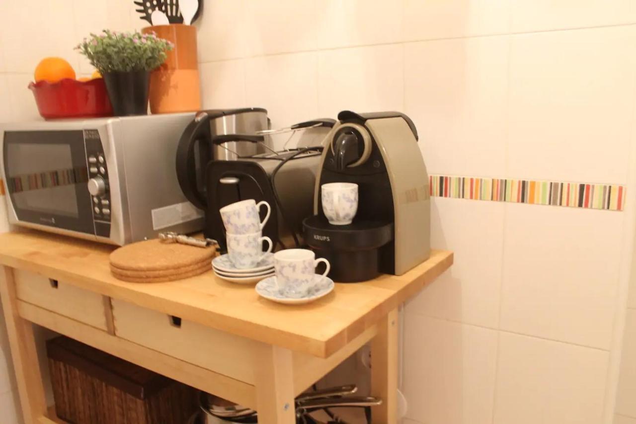 Alfama Charming Apt With 2 Free Bikes By Timecooler Lisboa المظهر الخارجي الصورة